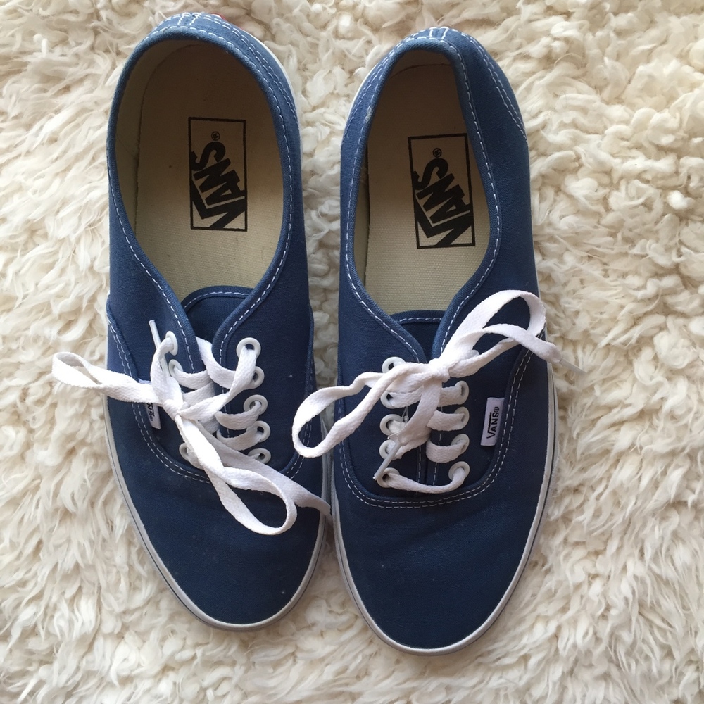 Vans Classic Sneakers -- Size 9